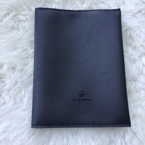 This is Ground All Leather Bi-fold Travel Passport Documents Pouch - Picture 3 of 9